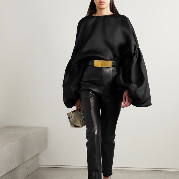KHAITE Medium Axel Belt in Black Leather / Gold Size 80
